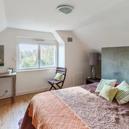 Superbe 4 Etoiles Avec Tres Belles Prestations Et Jardin Sur La A - Ref 7 *
