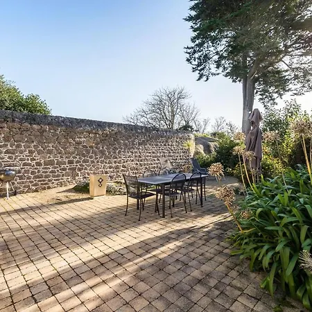 Βίλα Superbe 4 Etoiles Avec Tres Belles Prestations Et Jardin Sur La A - Ref 7 Trégastel